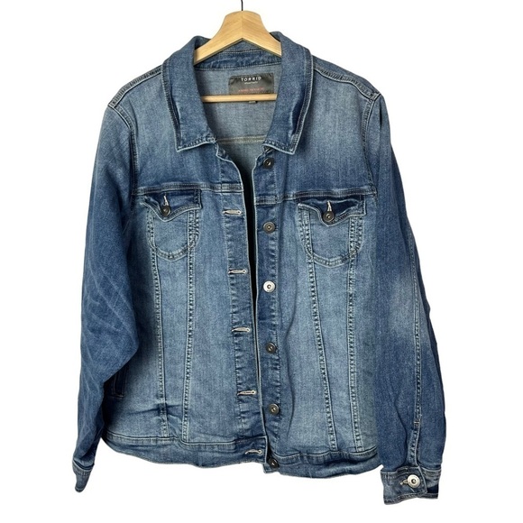 Torrid Medium Wash Button Down Trucker Denim Jacket 4 - Picture 2 of 4